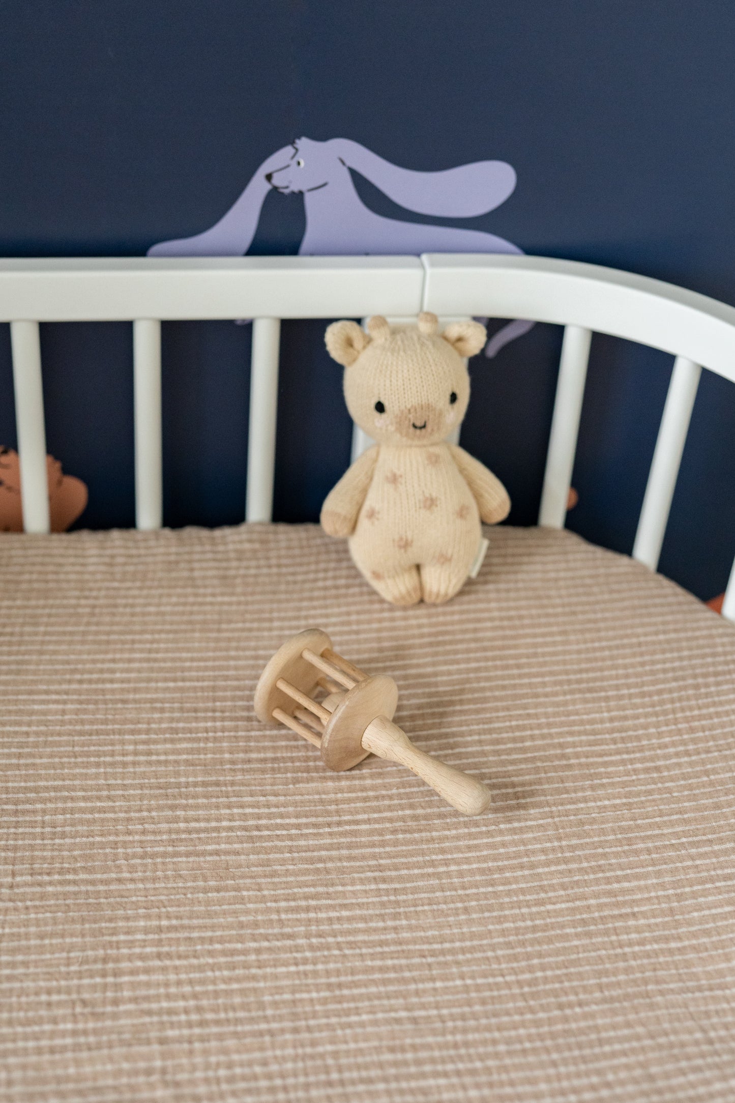 Beige Fine Stripes – Fitted Sheet