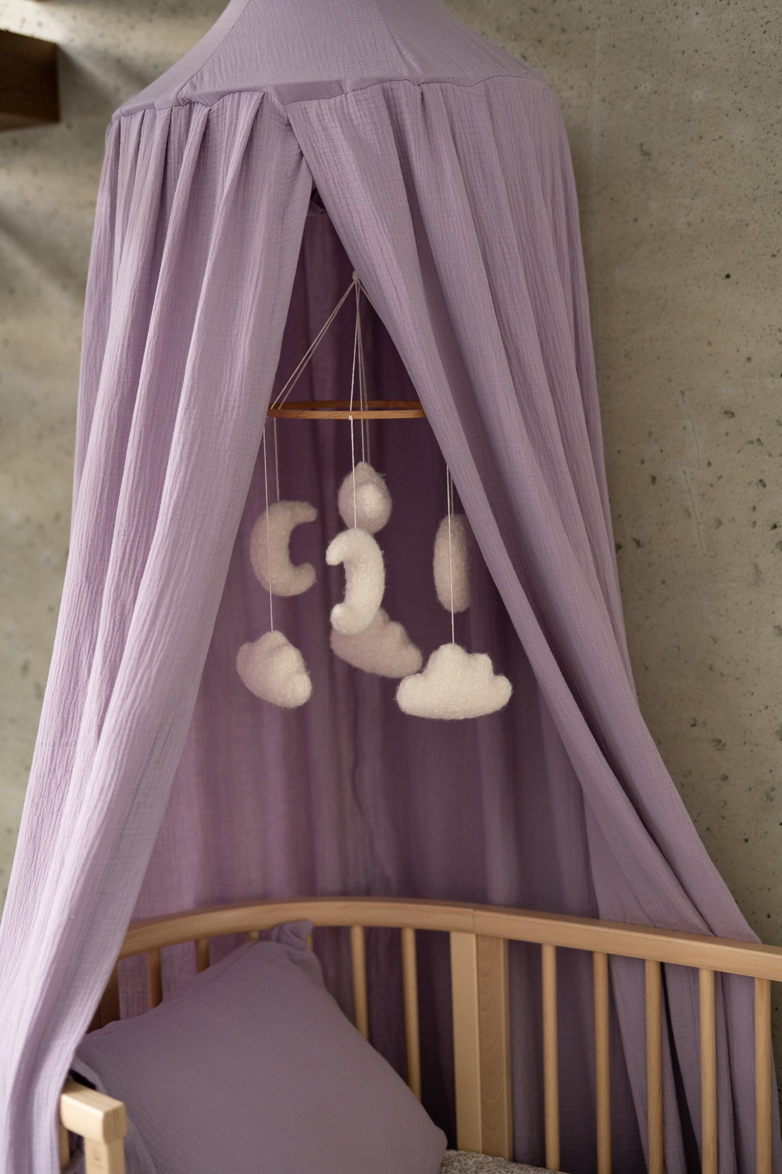 Matuu Lavender Bliss Bed Canopy – Dusty Lavender Muslin Canopy