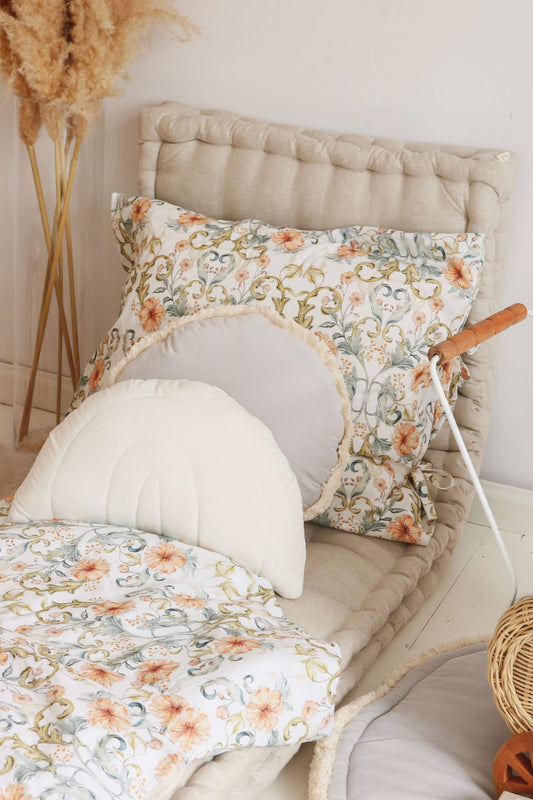 Matuu - Grey pillow - round velvet pillow