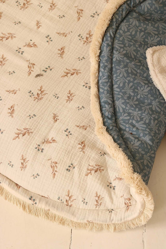 Kleine blaadjes en marine - speelkleed