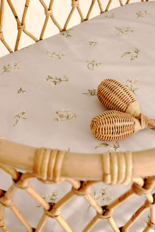 Hoeslaken - Appelbloesem bloemen op lilac | Matuu