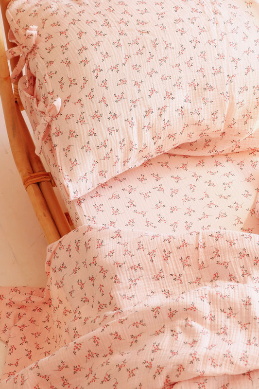 Hoeslaken - Pinky natural - stofroze met kleine bloemen | Matuu