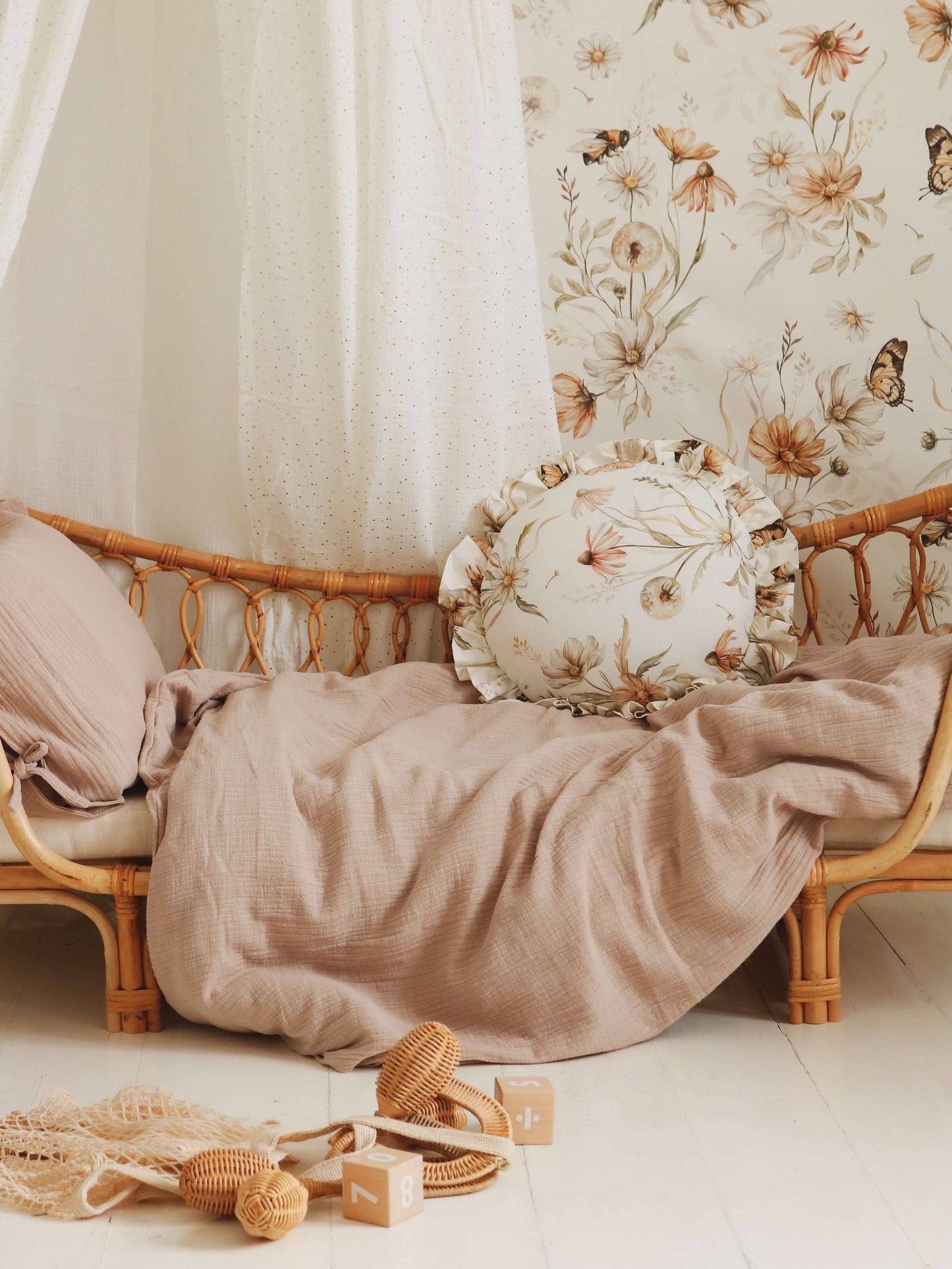 Matuu - Cream with gold dots canopy - bed canopy, bedhemel