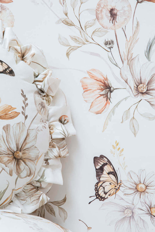 Matuu - Gold meadow on white - round, square, rectangle pillows