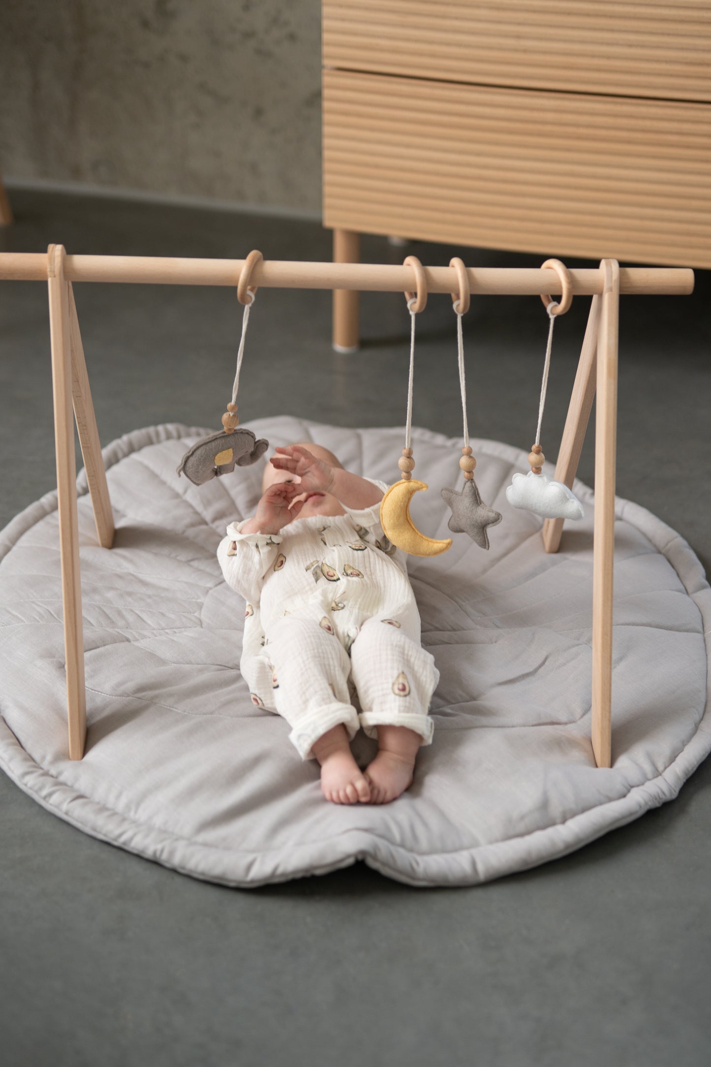 Lichtgrijs Zon linnen baby speelmat - linnen boxkleed