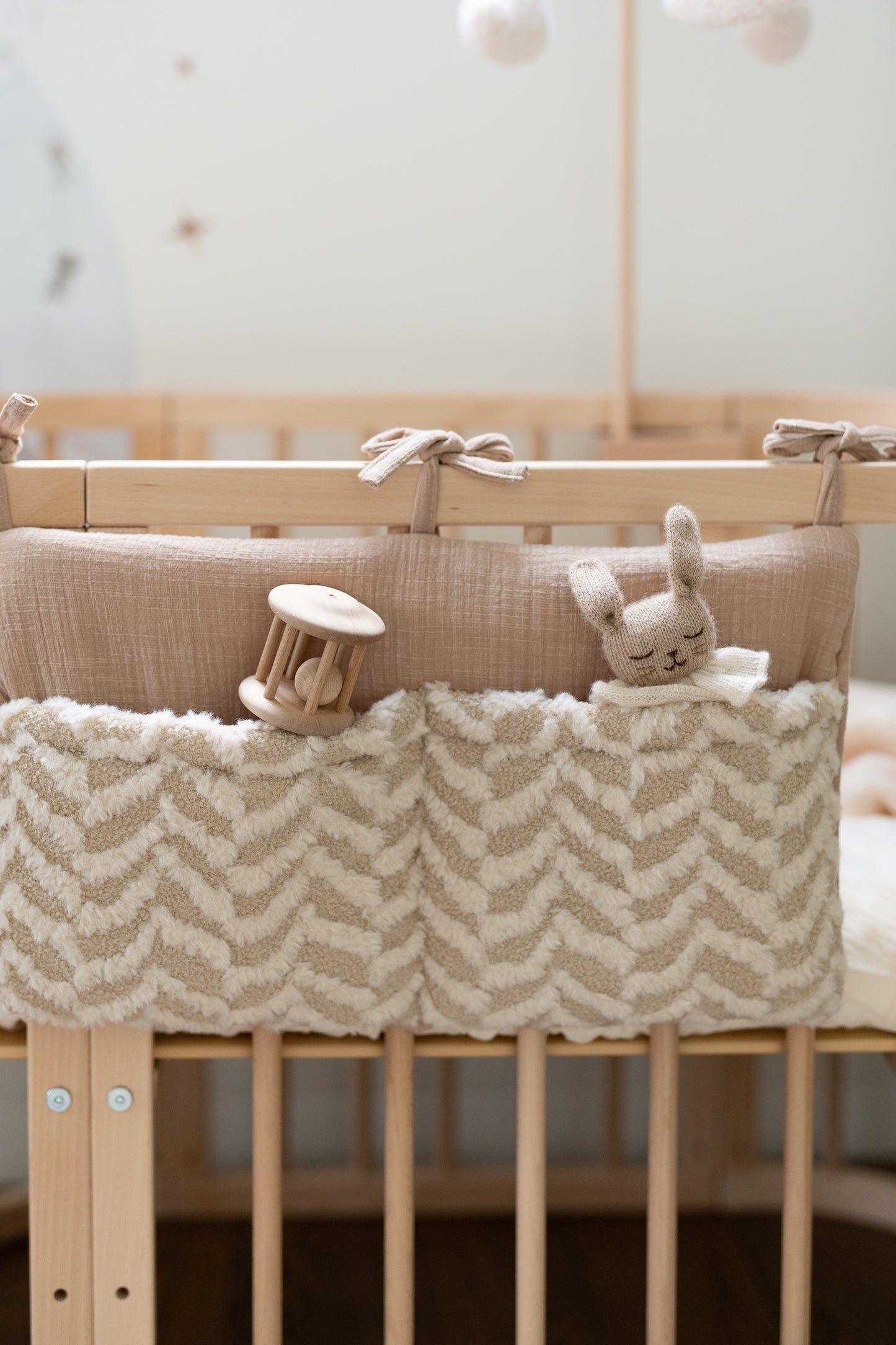 Creamy herringbone - teddy crib organizer, bed pocket