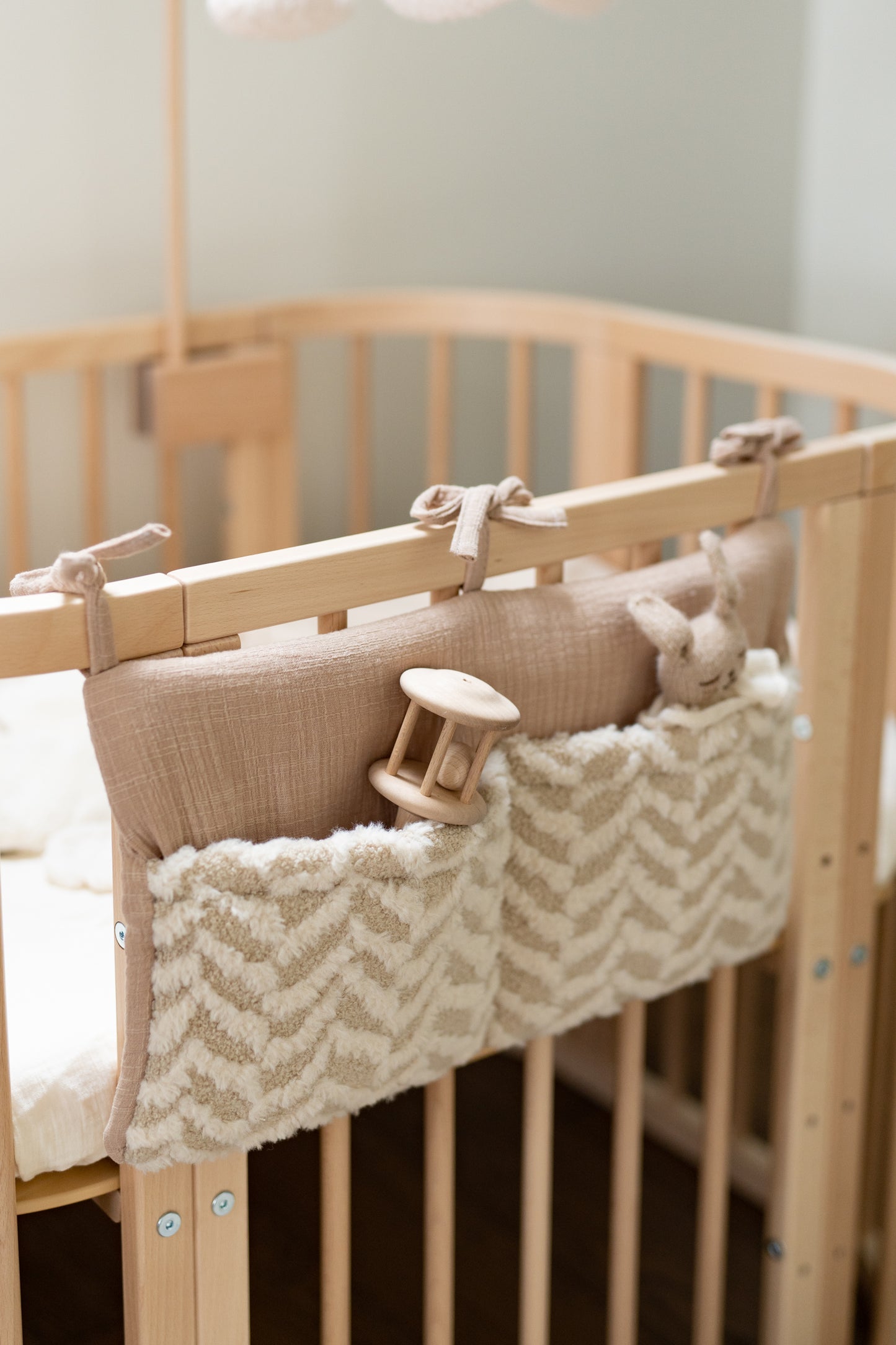 Creamy herringbone - teddy crib organizer, bed pocket