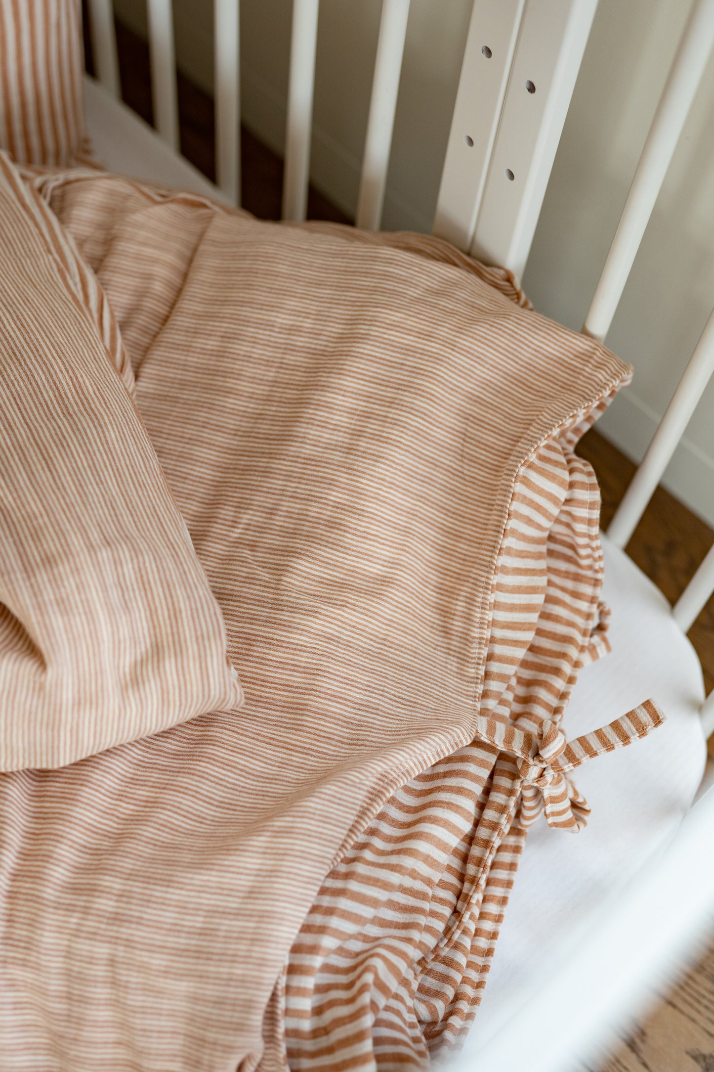 Beige Duo Stripes – Beddengoedset