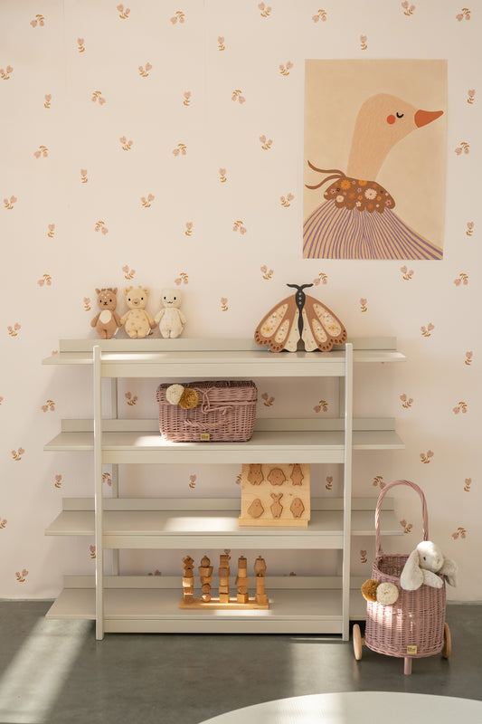 Little Buds – delicate flower wallpaper