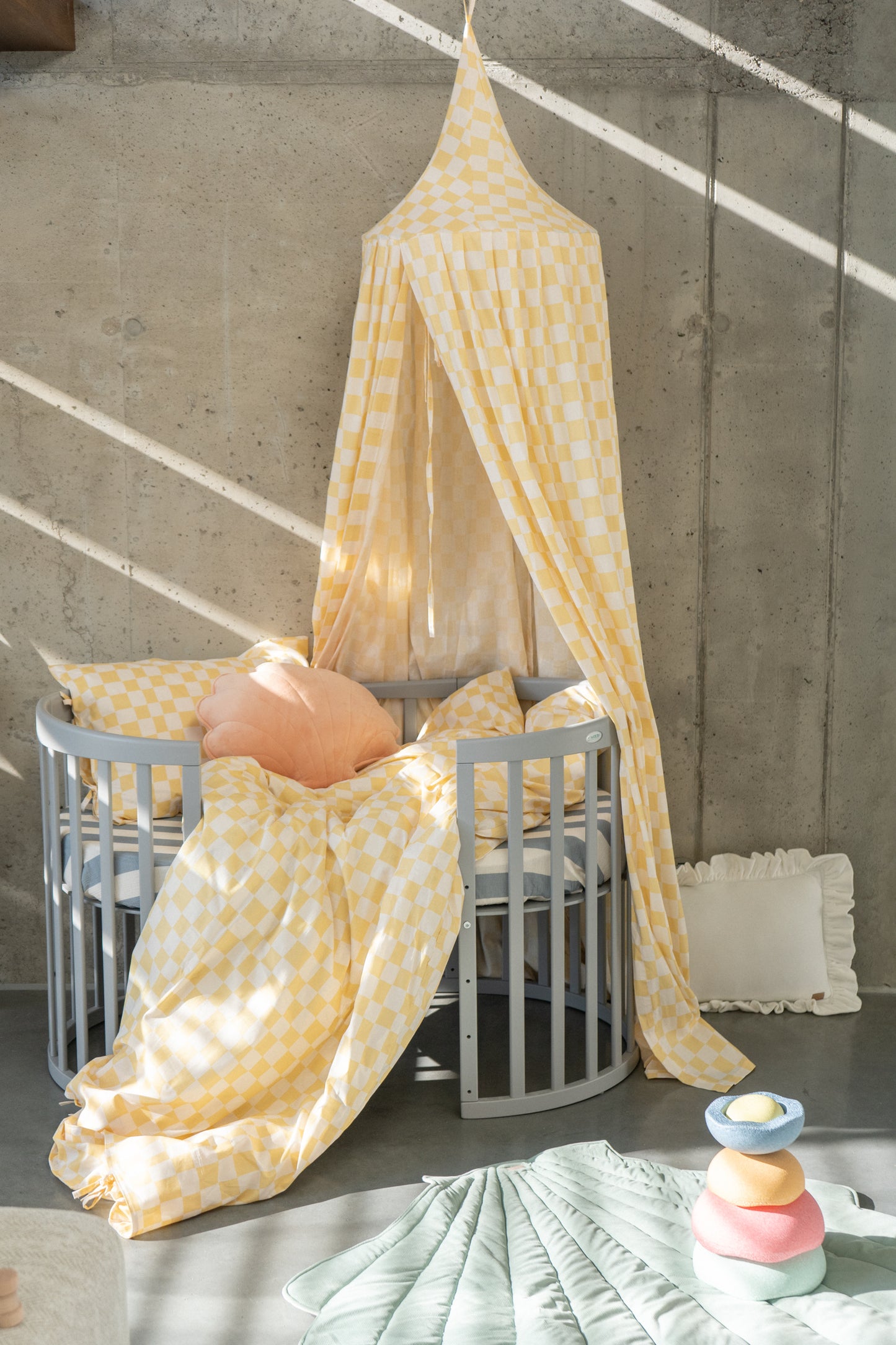 Yellow checked - bed canopy, bedhemel