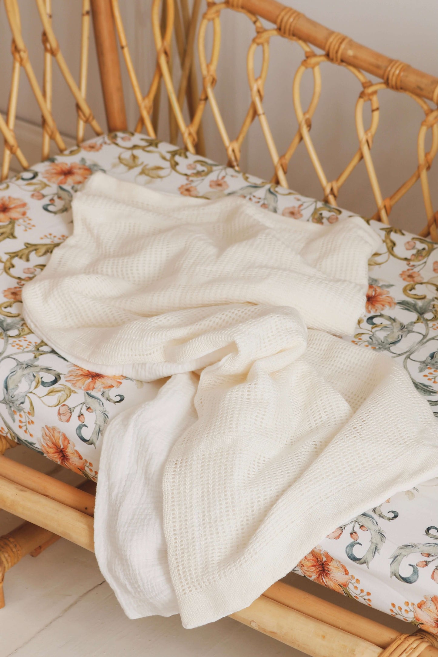 Matuu - Ecru - baby blanket, crib blanket