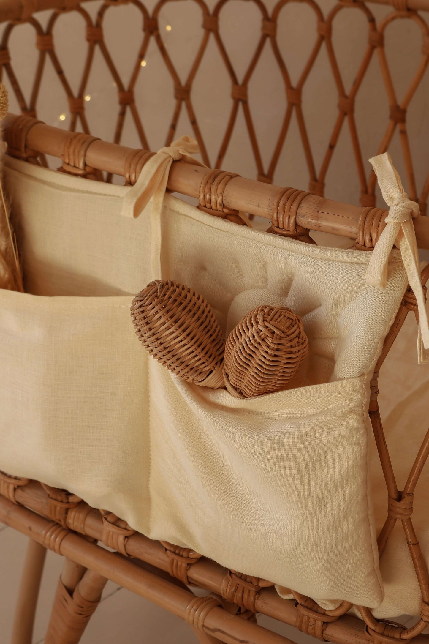 Matuu - Cream linen bed pocket, crib/ box organizer